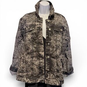 Oversized Black Acid-wash Denim Jacket